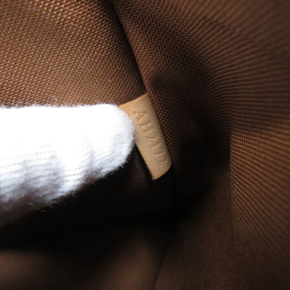 Louis Vuitton Pochette Valmy Monogram Shoulder Bag Canvas Women's LOUIS VUITTON - Picture 7 of 10